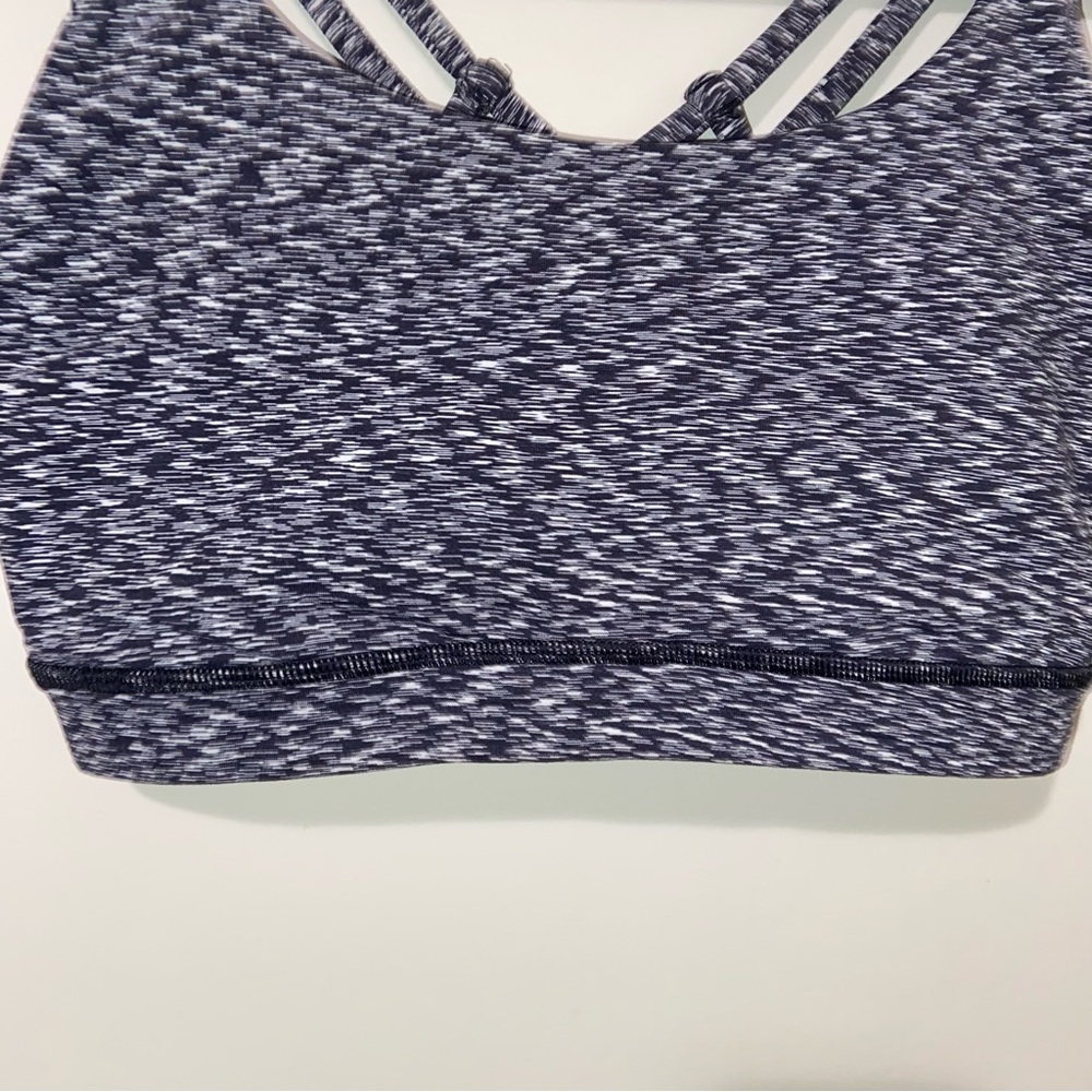 Lululemon Women's Sports Bra - 8 - Picture 3 of 7